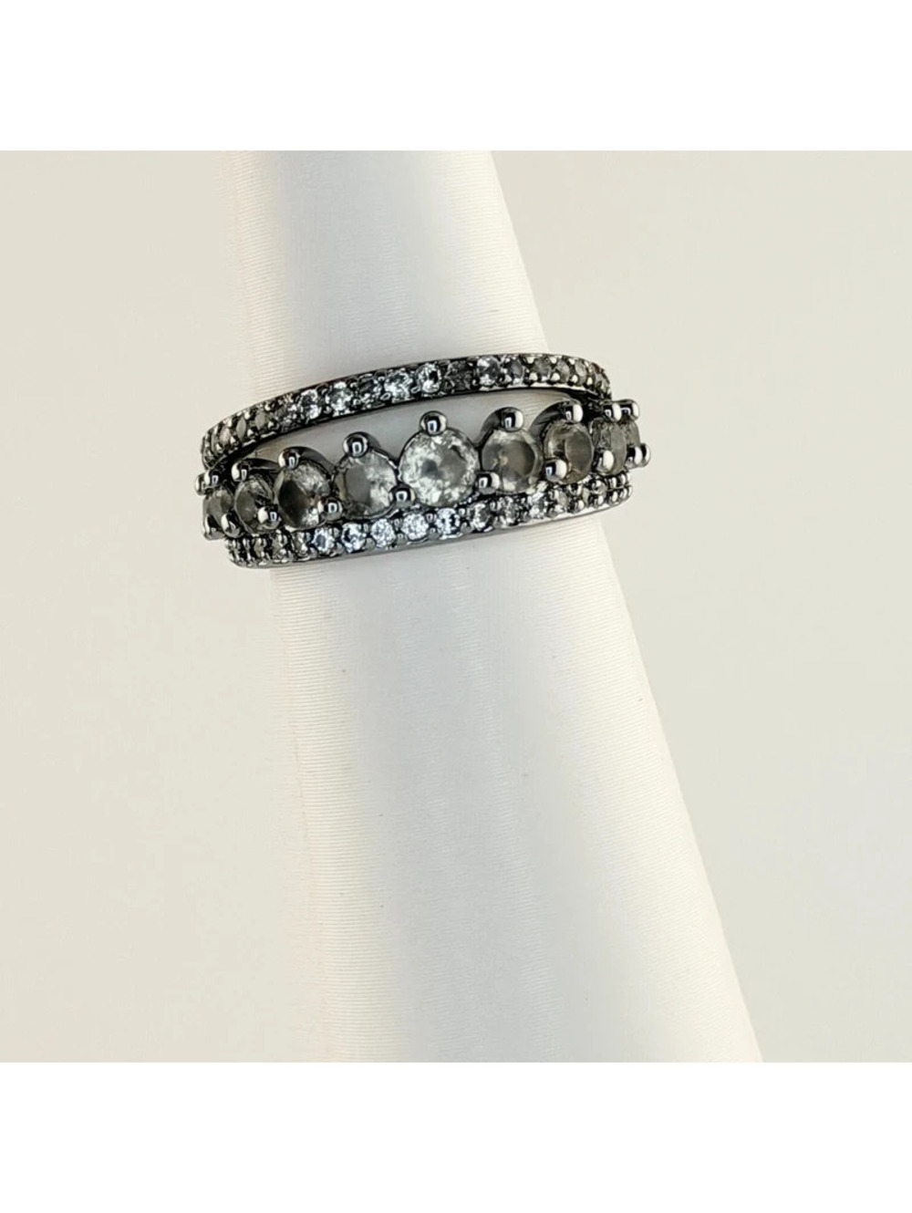 Bomb Party 2pc Sz 5 "Stunning Moments" Smokey Grey on Hematite RBP7772
